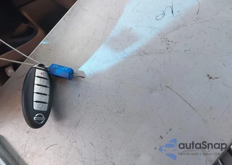 2013 Nissan Pathfinder Platinum z USA, uszkodzony, nr VIN 5N1AR2MM1DC641502